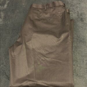 Haggar Men's Brown Chinos